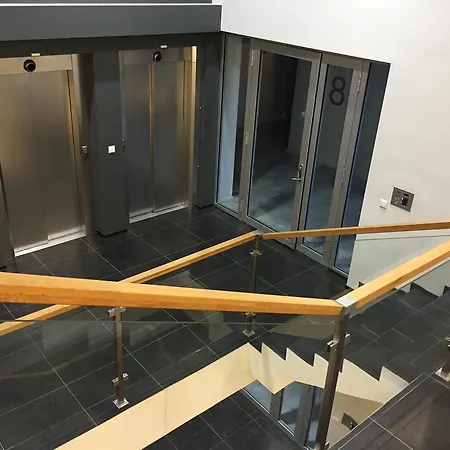 View Apartment, Free Parking Apartment *
